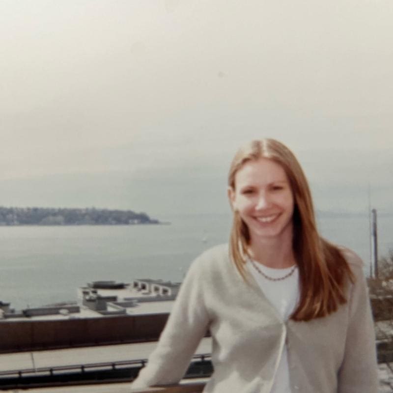 A photo of the author, Sara Beth Wald, around the time she was in college.